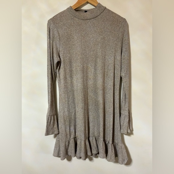 Auction listing-Express-Oatmeal Dress - Picture 1 of 5